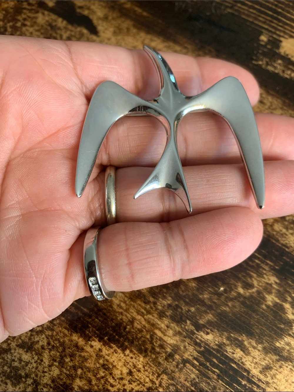 Vintage Sarah Coventry Seagull Brooch